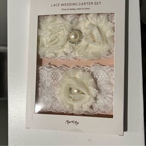 Wedding garter set
